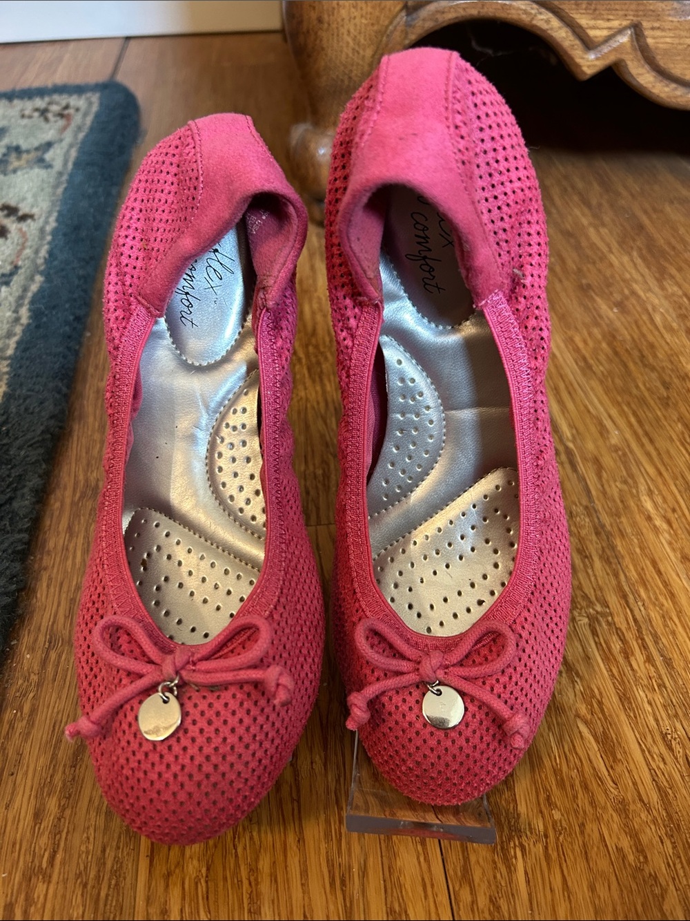 Pink Deflex Comfort Ballet Flats with Bow Accent